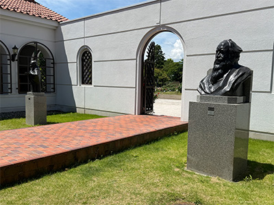 安曇野市美術館